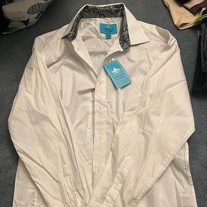 Men’s dress shirt with paisley details on cuff and collar